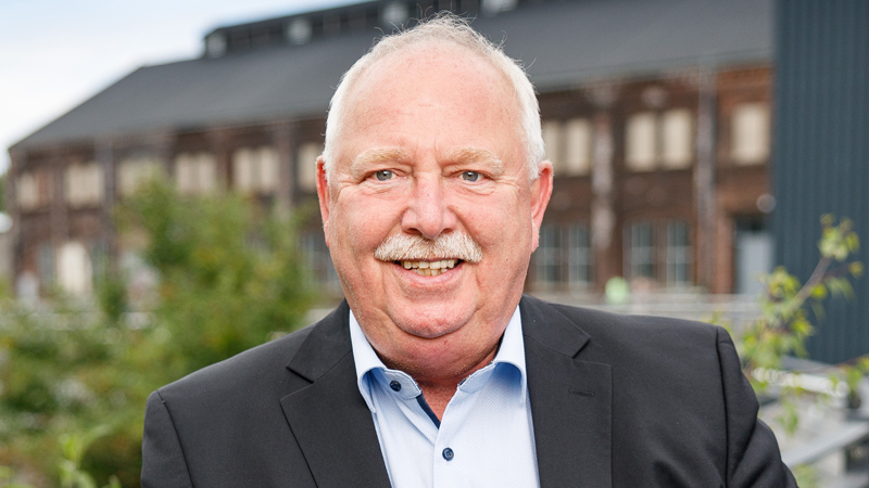 Hans Henneke